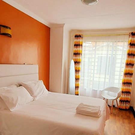 Pleasant Nest Homestay Near Jkia Airport And Sgr Station Nairobi Ngoại thất bức ảnh